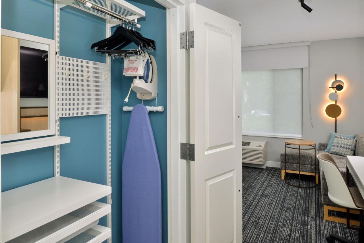 Towneplace Suites By Marriott Asheville Downtown Экстерьер фото