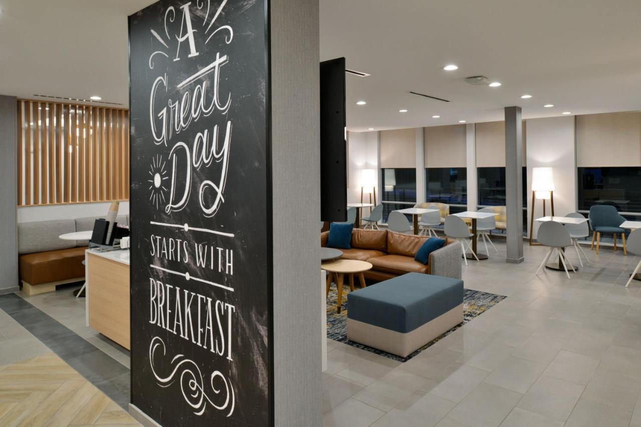 Towneplace Suites By Marriott Asheville Downtown Экстерьер фото